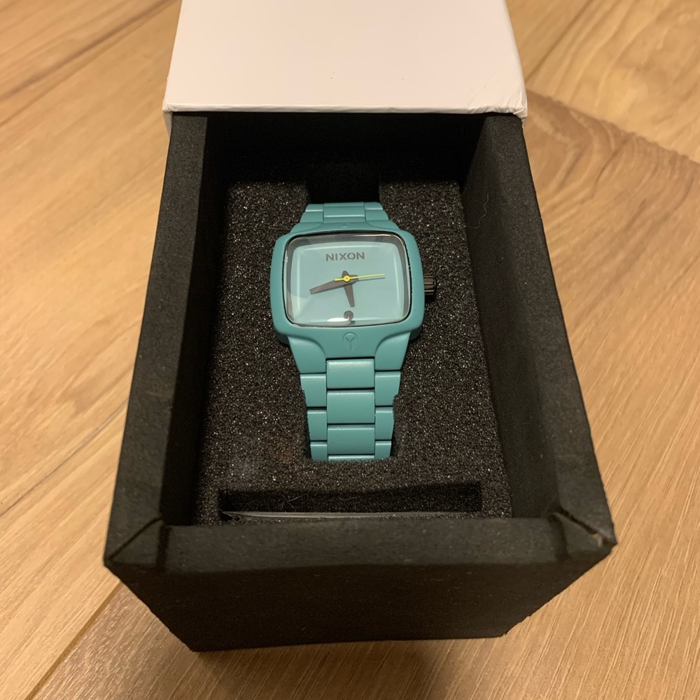 Nixon Small Player - Women’s Watch